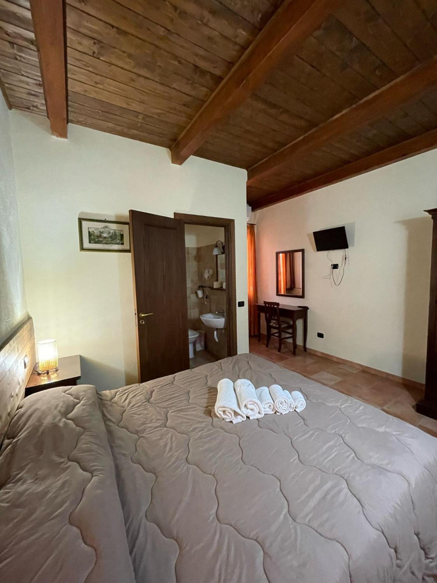 La Locanda Del Poeta Acri Dış mekan fotoğraf