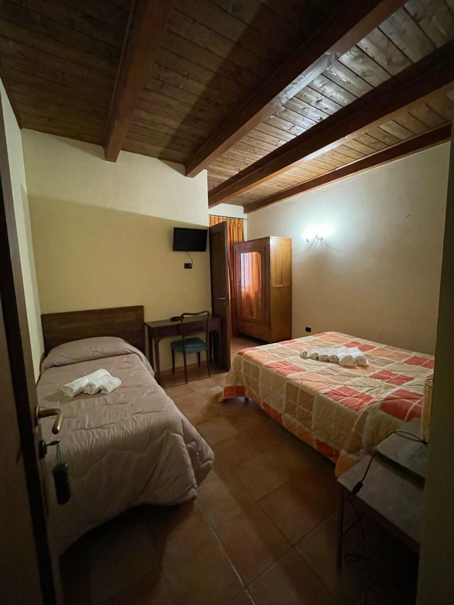 La Locanda Del Poeta Acri Dış mekan fotoğraf
